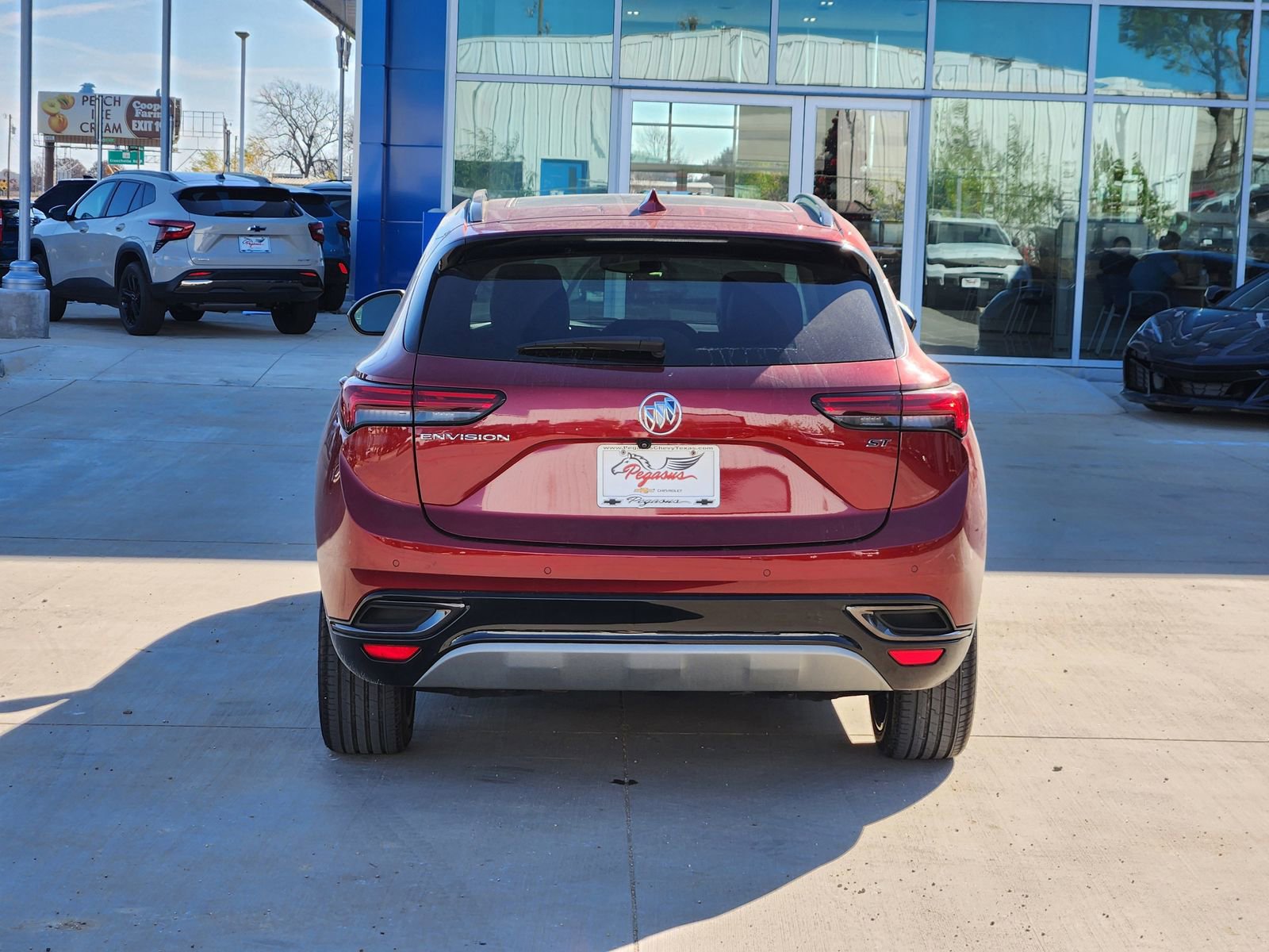 Used 2023 Buick Envision Essence w/ Sport Touring Package image 8