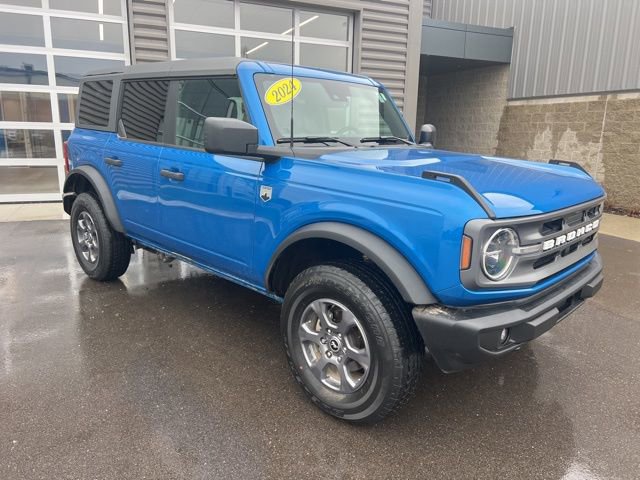 Used 2024 Ford Bronco Big Bend image 3