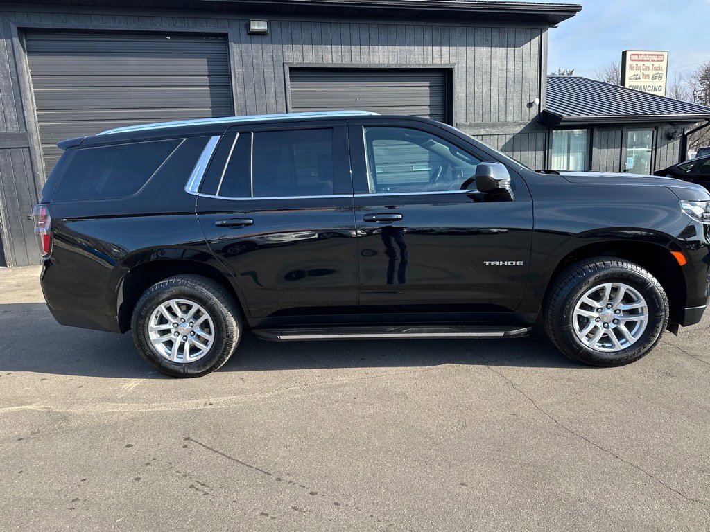 Used 2023 Chevrolet Tahoe LS image 2