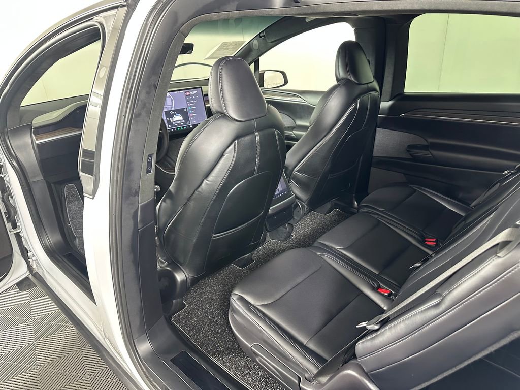 Used 2022 Tesla Model X Base image 22