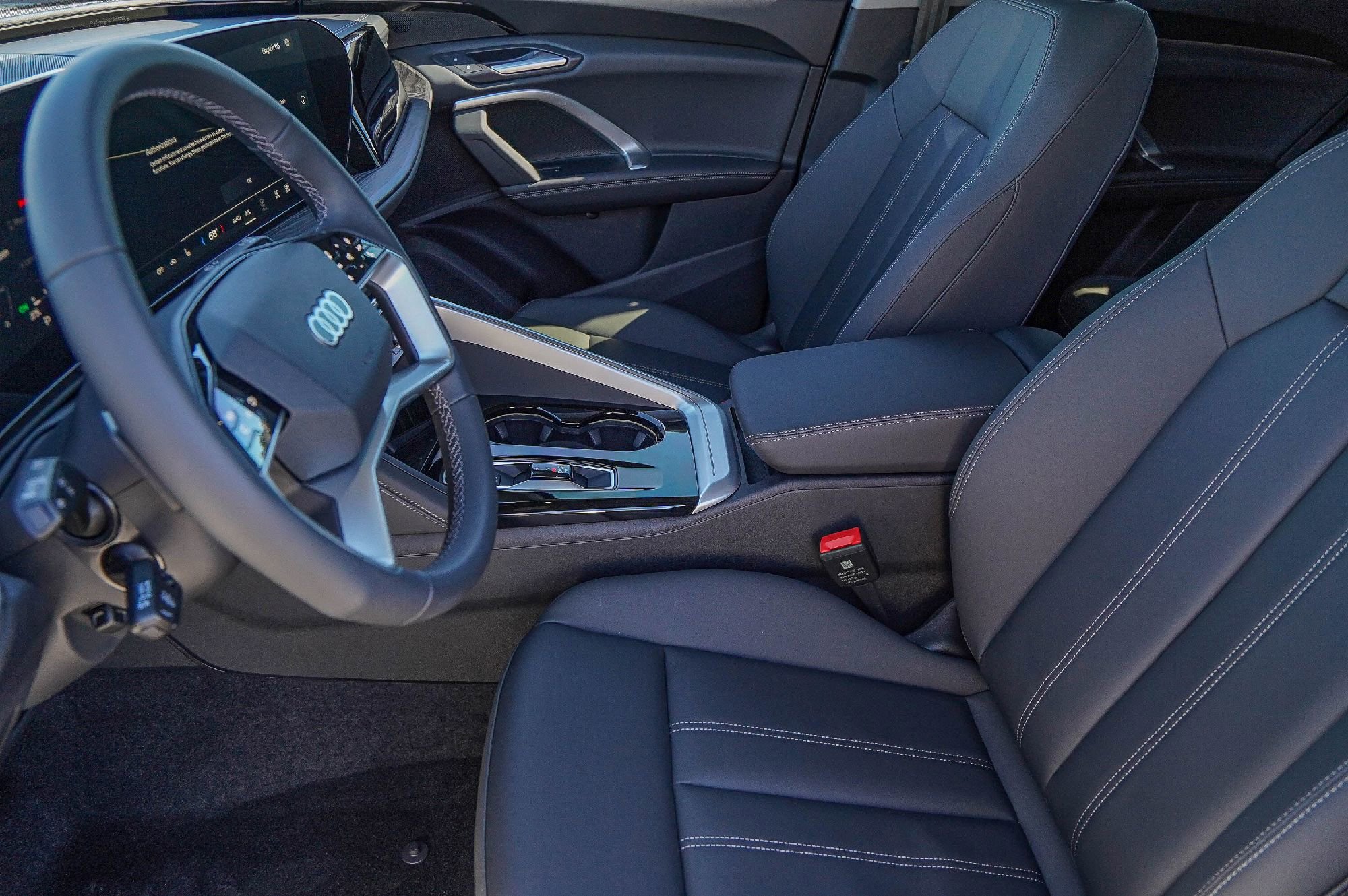 New 2025 Audi Q5 Premium image 9