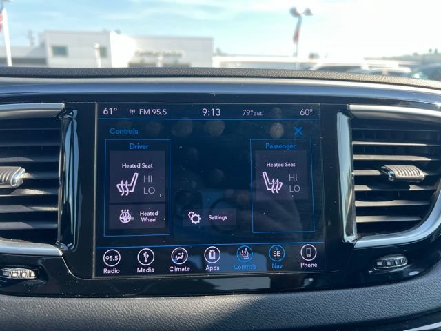 Used 2018 Chrysler Pacifica Touring-L Plus w/ S Appearance Package FWD image 17