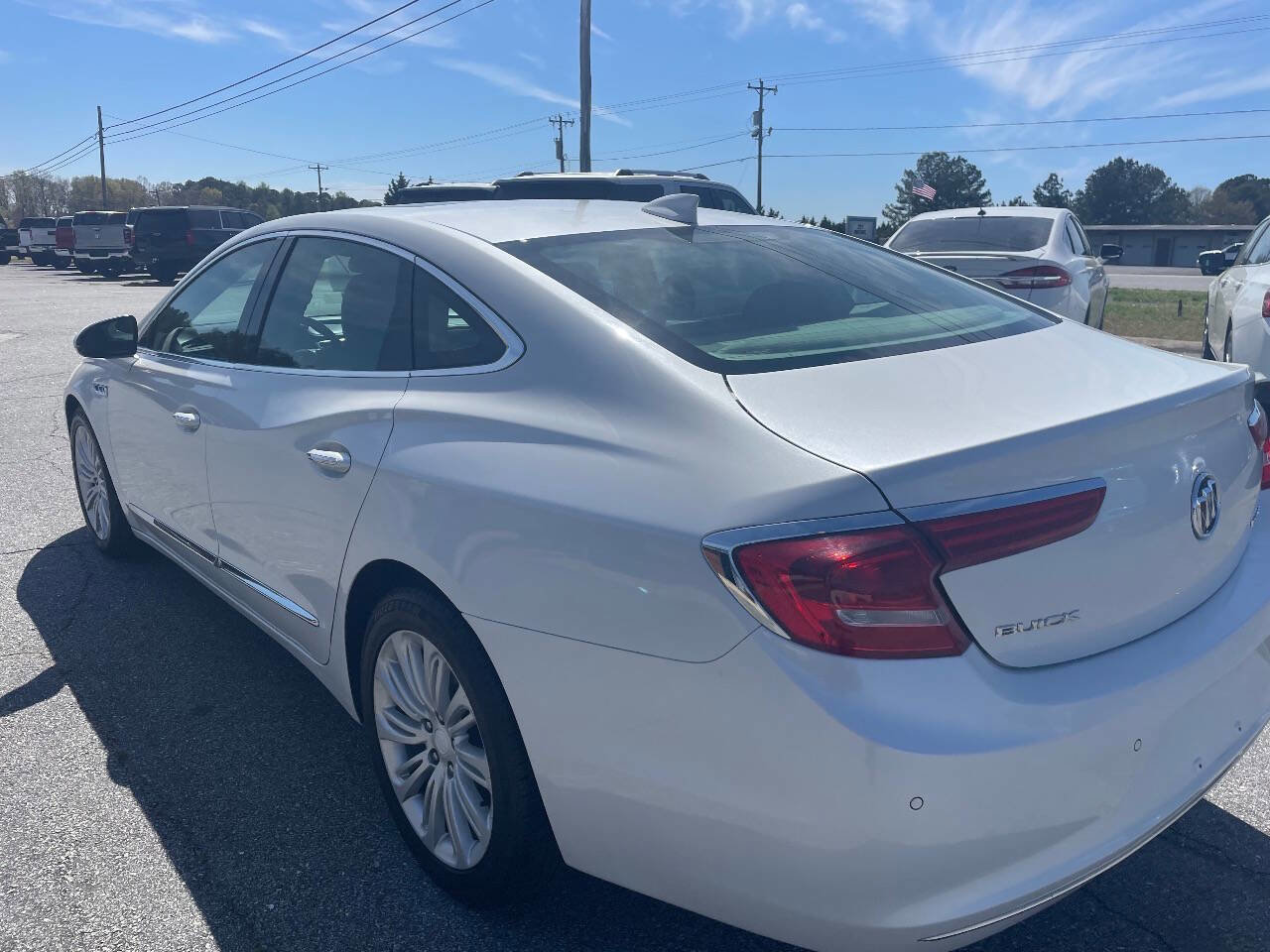Used 2018 Buick LaCrosse Premium w/ Sun and Shade Package image 5