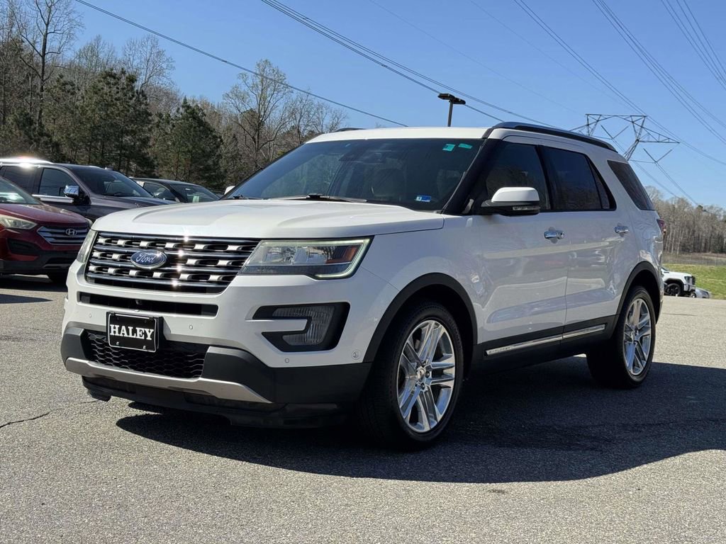 Used 2017 Ford Explorer Limited w/ Equipment Group 301A FWD image 25