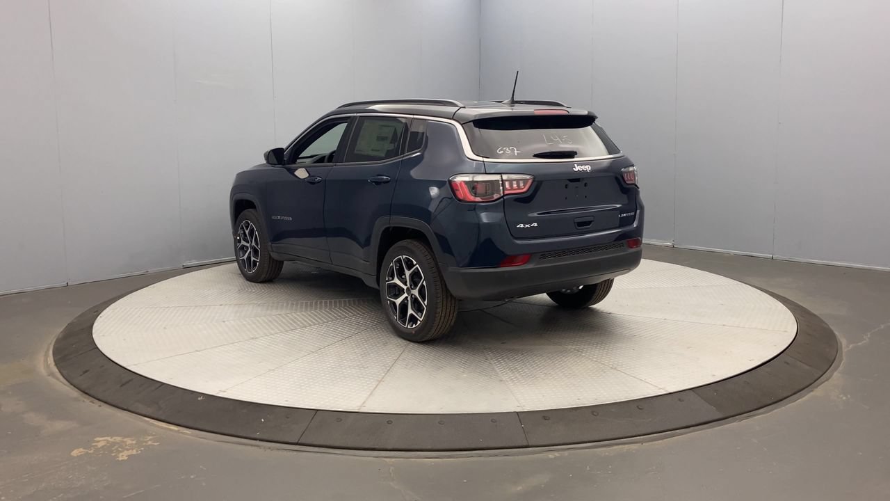 New 2026 Jeep Compass Limited AWD/4WD image 3