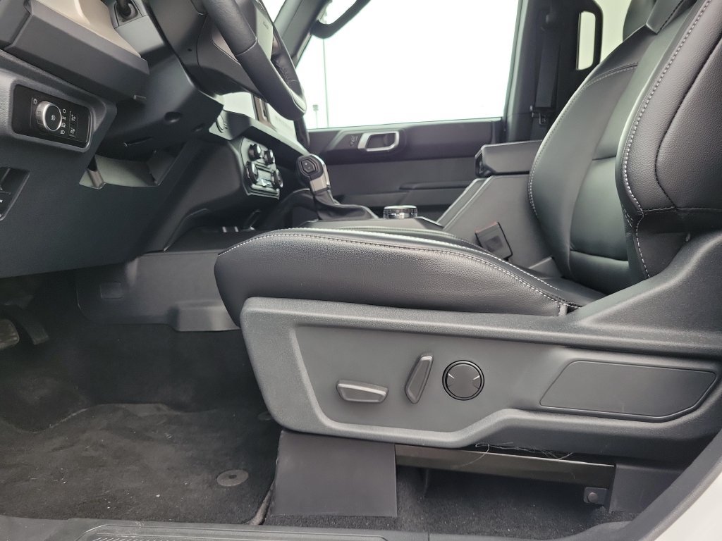 New 2026 Ford Bronco Outer Banks w/ Sasquatch Package AWD/4WD image 19