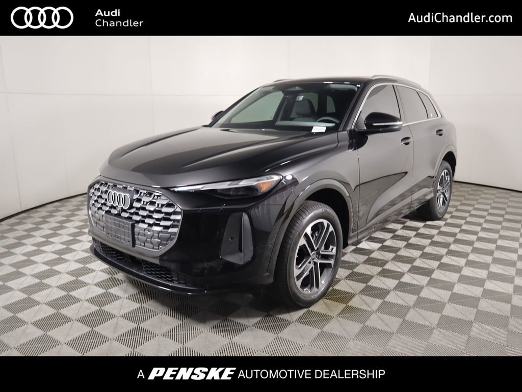 Used 2025 Audi Q5 Premium w/ Convenience Package image 1