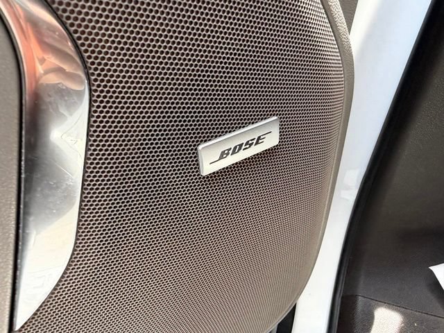 Certified 2021 GMC Yukon SLT w/ SLT Premium Package AWD/4WD image 20