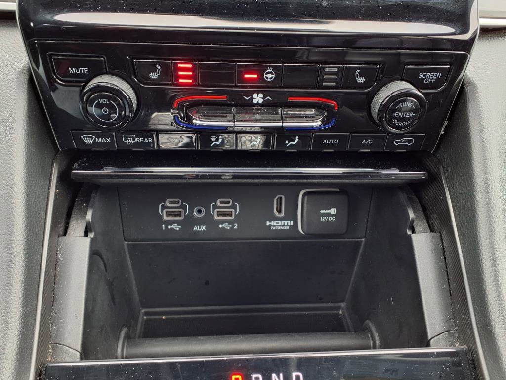 Used 2024 Jeep Grand Cherokee Limited 4xe image 50