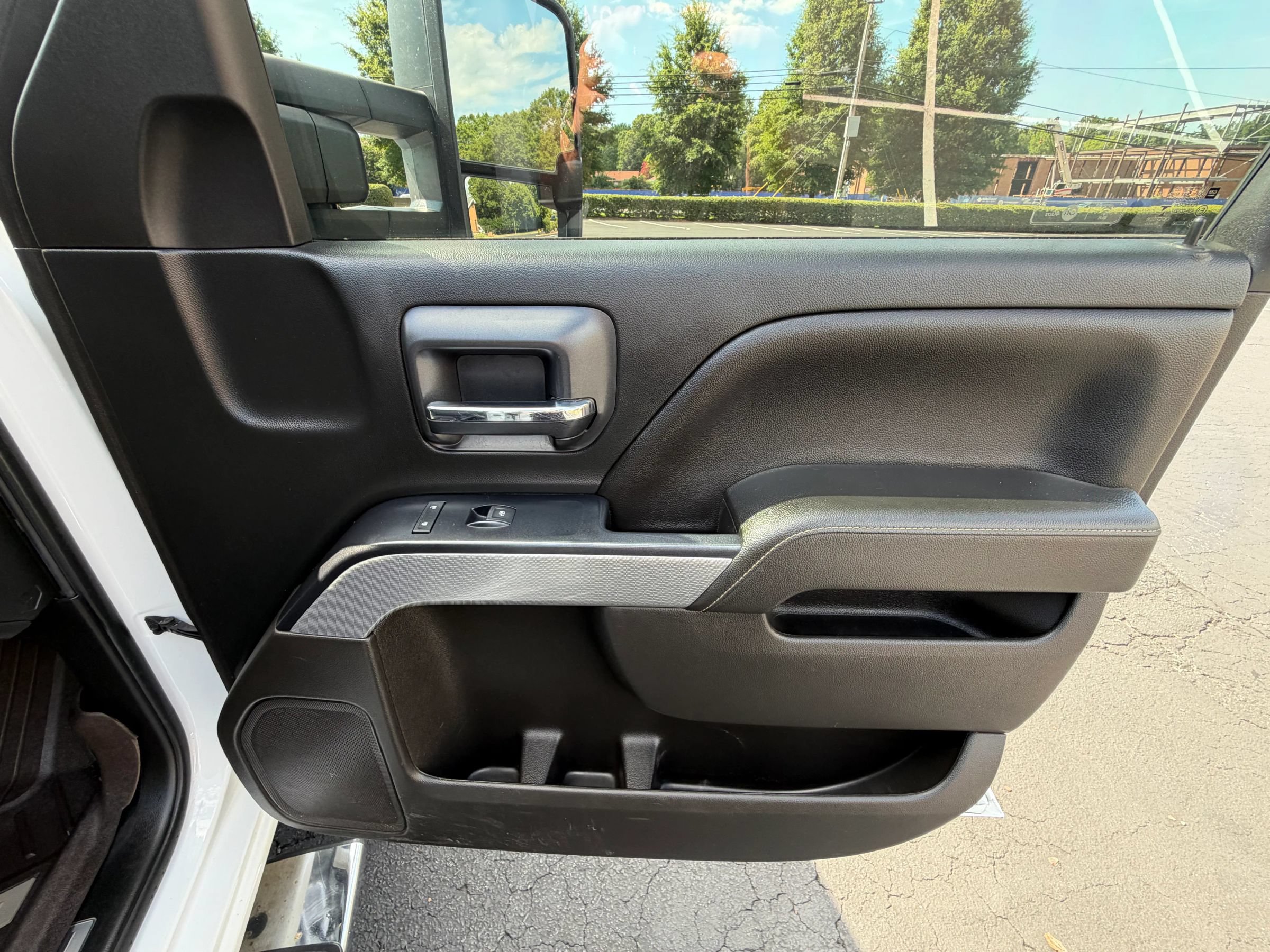Used 2018 Chevrolet Silverado 3500 LT w/ LT Convenience Package AWD/4WD image 23