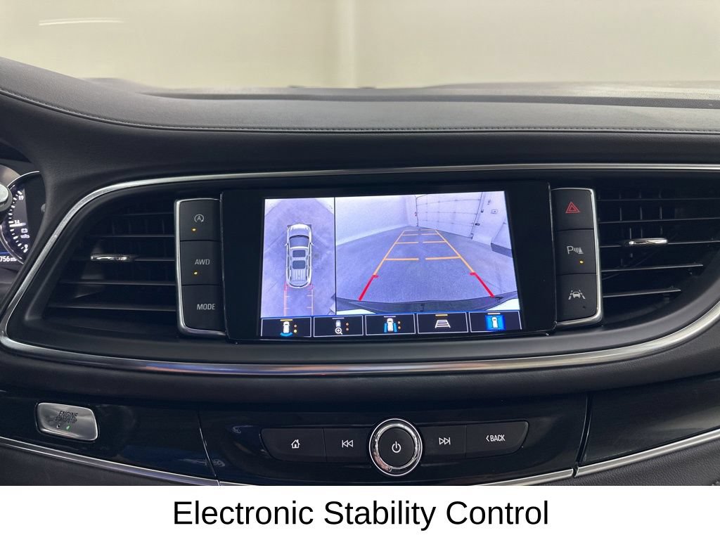 Used 2023 Buick Enclave Avenir w/ Avenir Technology Package AWD/4WD image 44