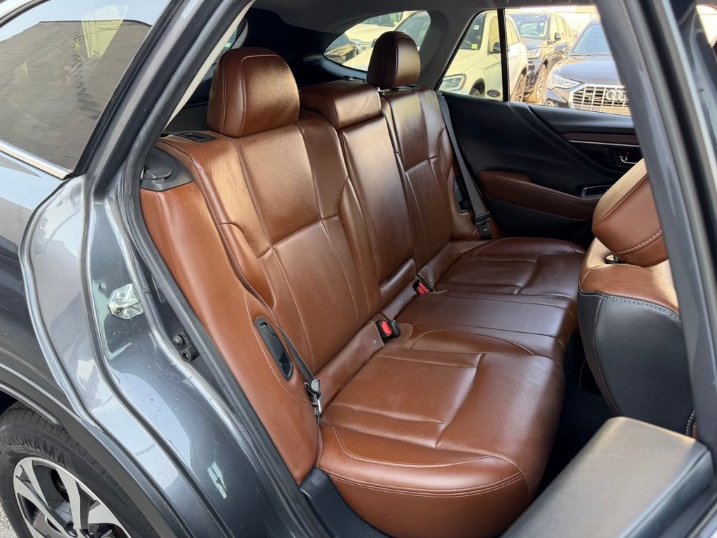 Used 2020 Subaru Outback Touring AWD/4WD image 11