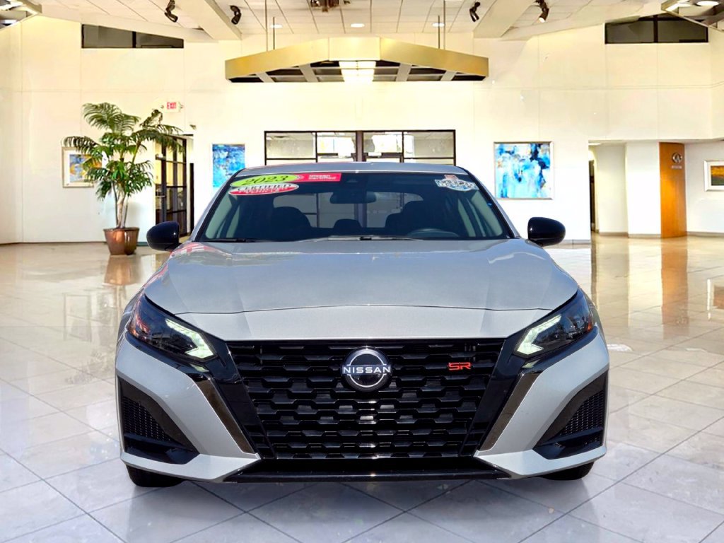 Certified 2023 Nissan Altima 2.5 SR AWD/4WD image 2