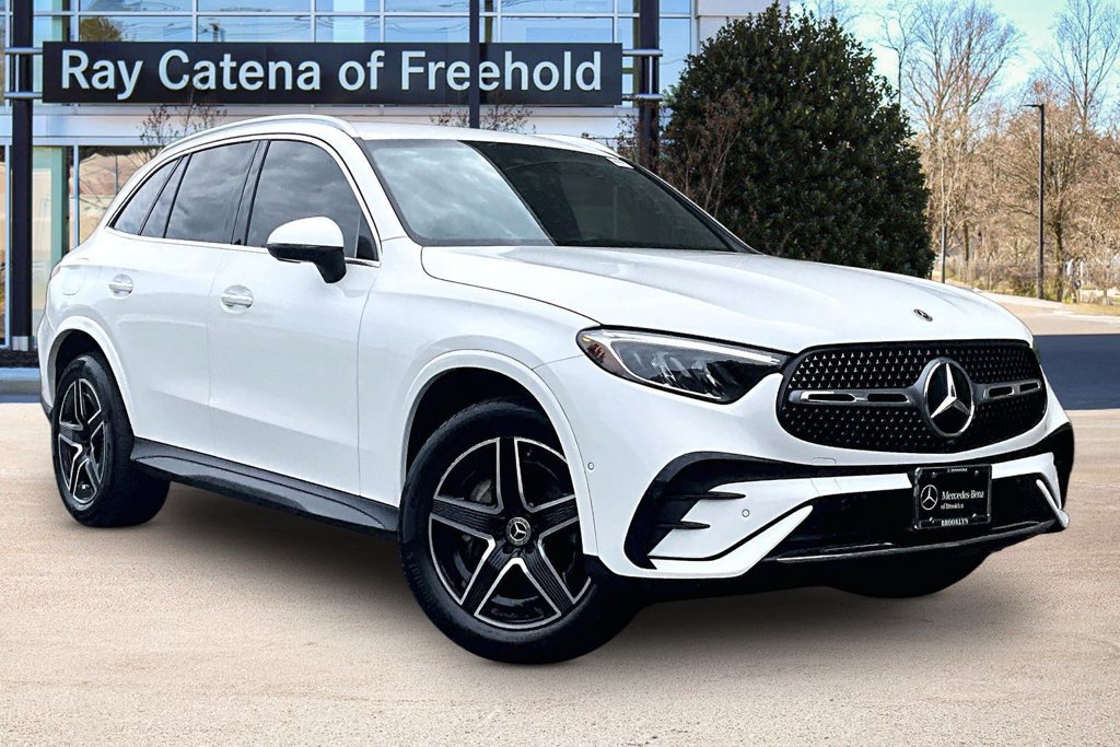 Certified 2025 Mercedes-Benz GLC 350e 4MATIC image 11