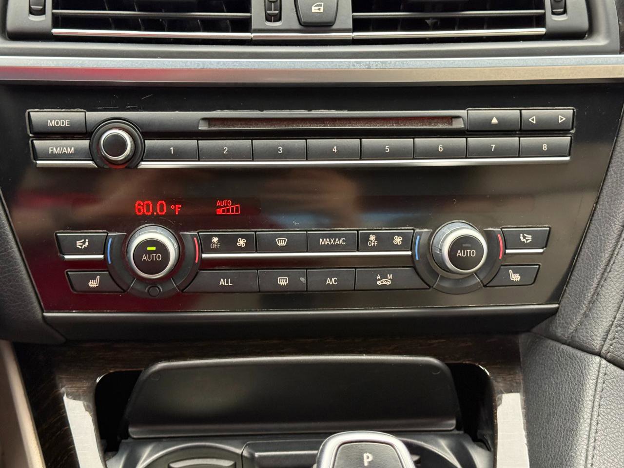 Used 2013 BMW 640i Convertible image 16