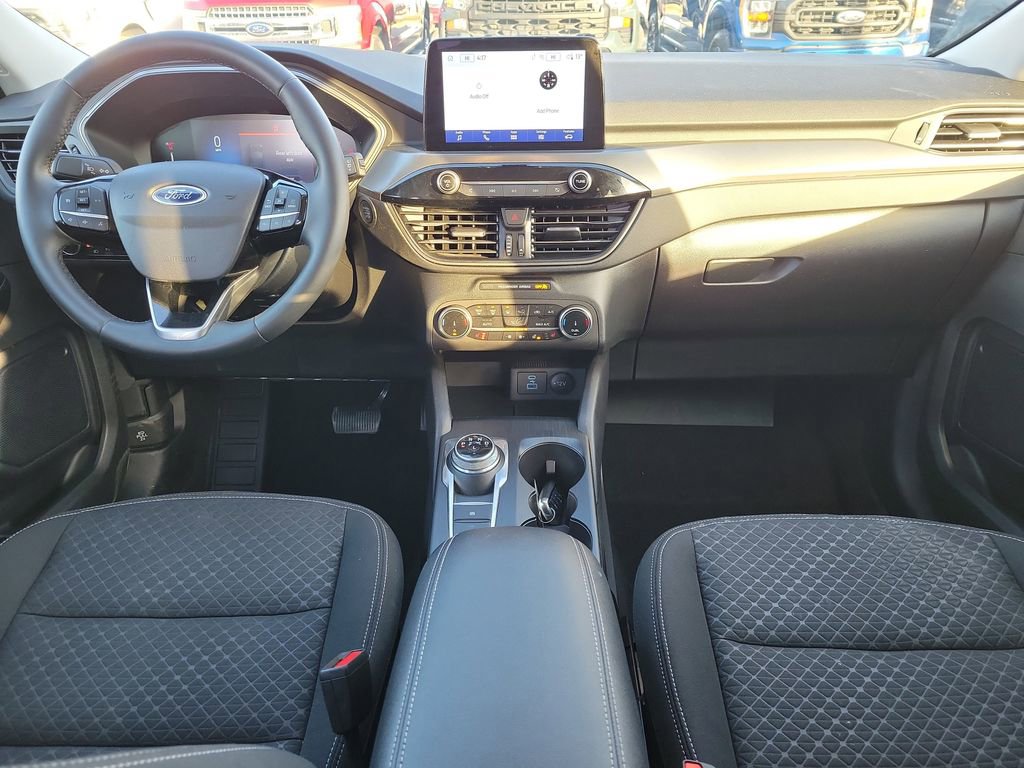 Certified 2023 Ford Escape Active AWD/4WD image 11