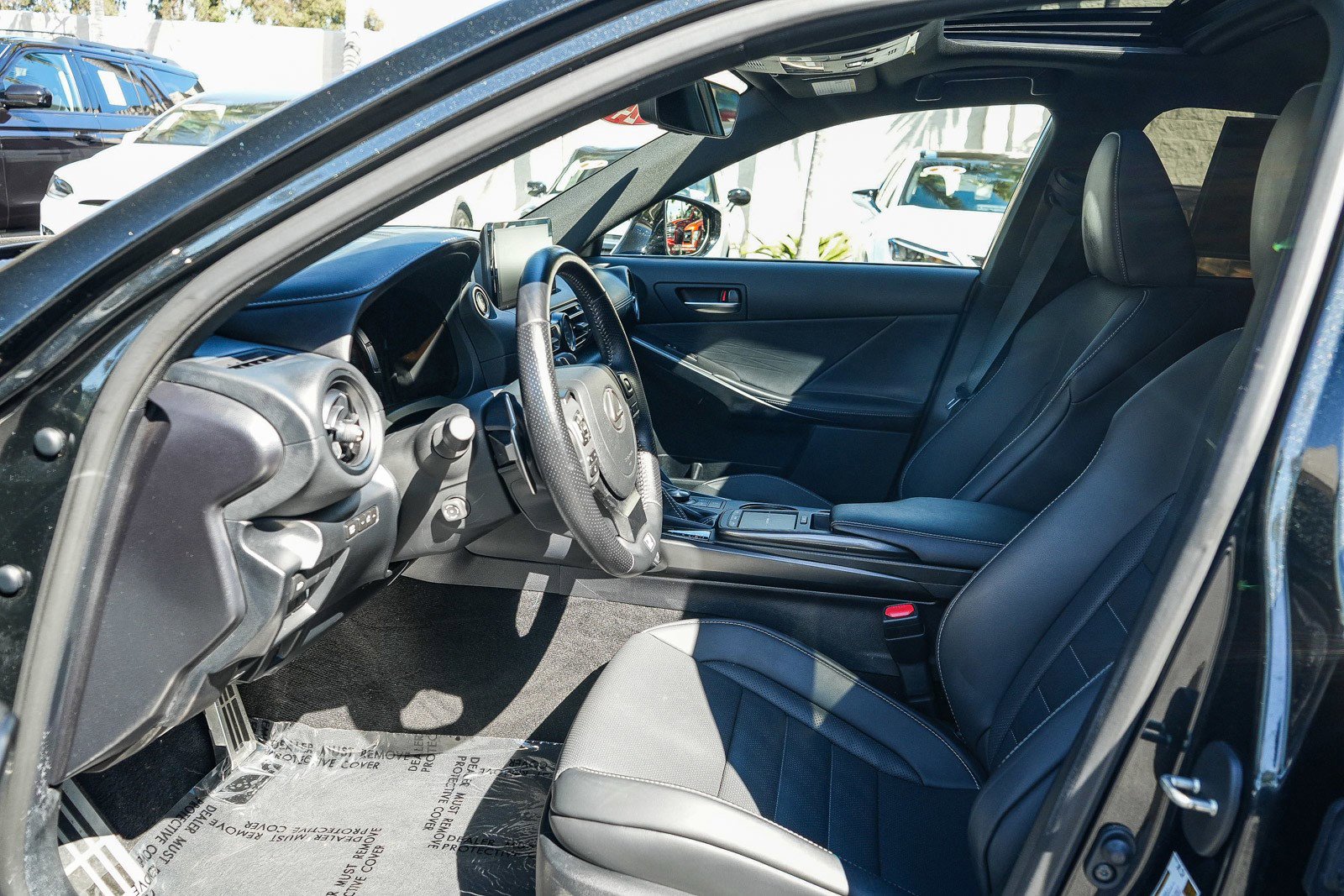 Used 2024 Lexus IS 350 F Sport w/ Navigation Package image 18