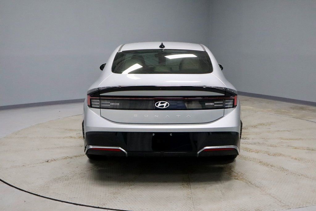 Certified 2024 Hyundai Sonata SEL image 9