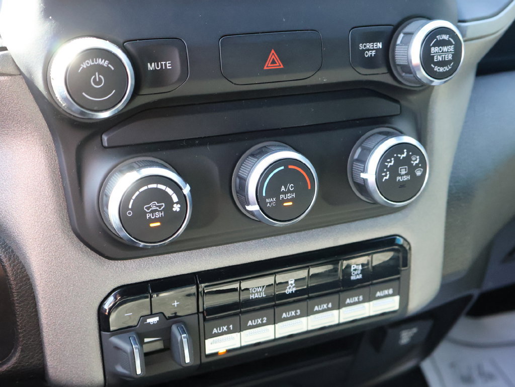 Used 2021 RAM 2500 Tradesman AWD/4WD image 36