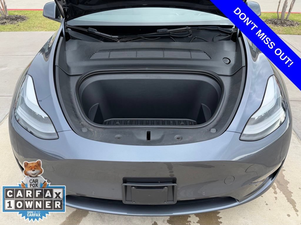 Used 2022 Tesla Model Y Performance AWD/4WD image 2