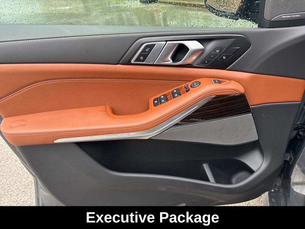 Used 2026 BMW X5 xDrive40i w/ Executive Package AWD/4WD image 14