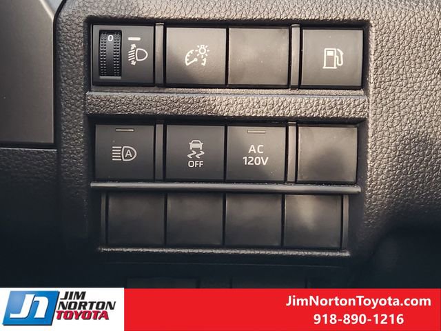 Used 2025 Toyota Tacoma TRD Sport image 25