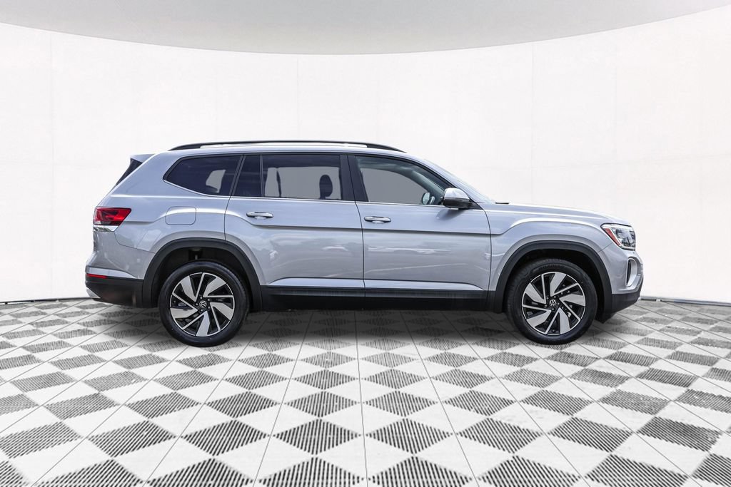 Certified 2024 Volkswagen Atlas SE AWD/4WD image 10