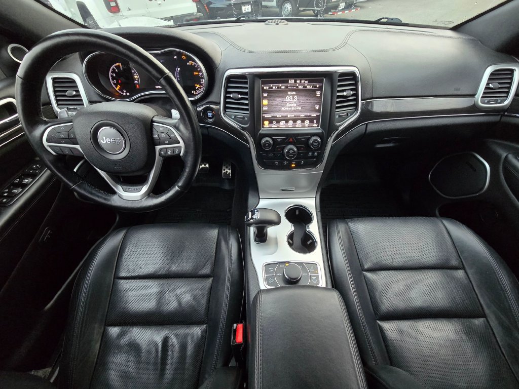 Used 2015 Jeep Grand Cherokee High Altitude AWD/4WD image 18