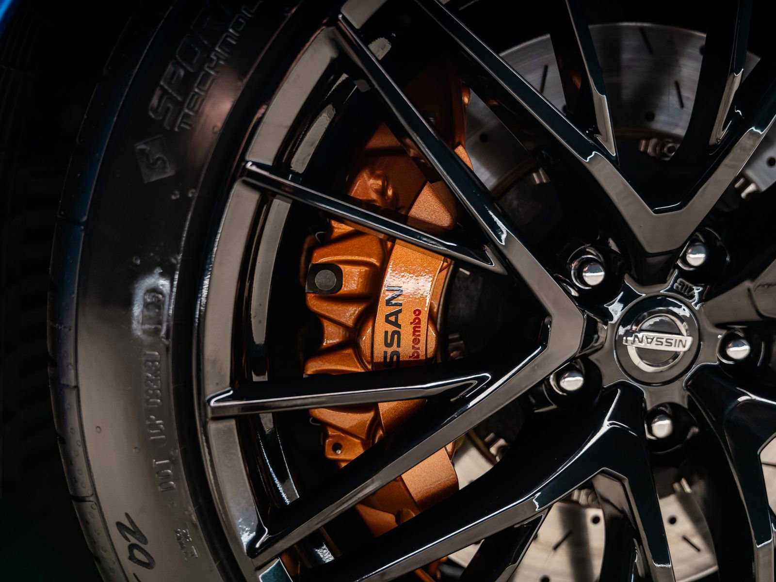Used 2020 Nissan GT-R Premium AWD/4WD image 26