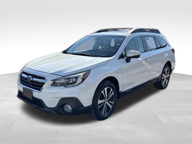 Used 2018 Subaru Outback 3.6R Limited AWD/4WD image 3