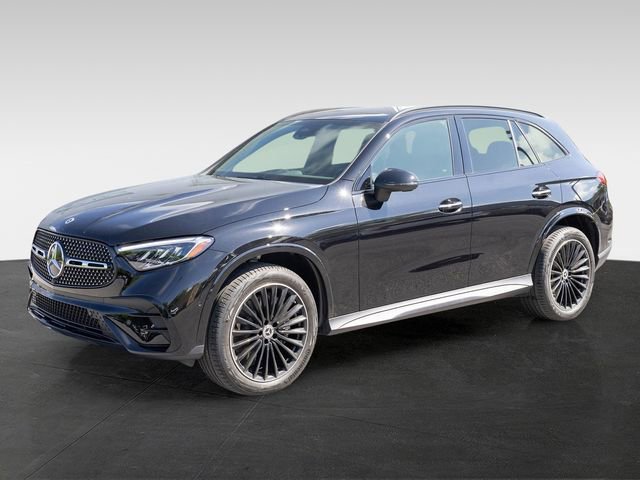 Used 2026 Mercedes-Benz GLC 300 4MATIC image 4