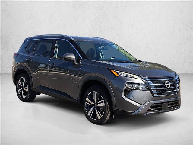 Used 2026 Nissan Rogue SL FWD image 3