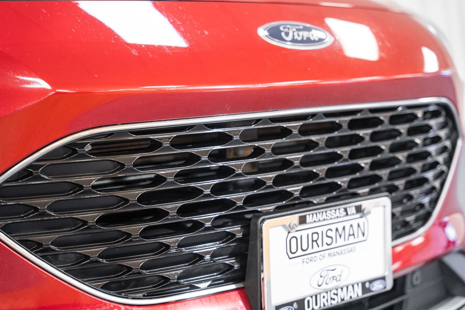 Certified 2022 Ford Escape Titanium AWD/4WD image 13