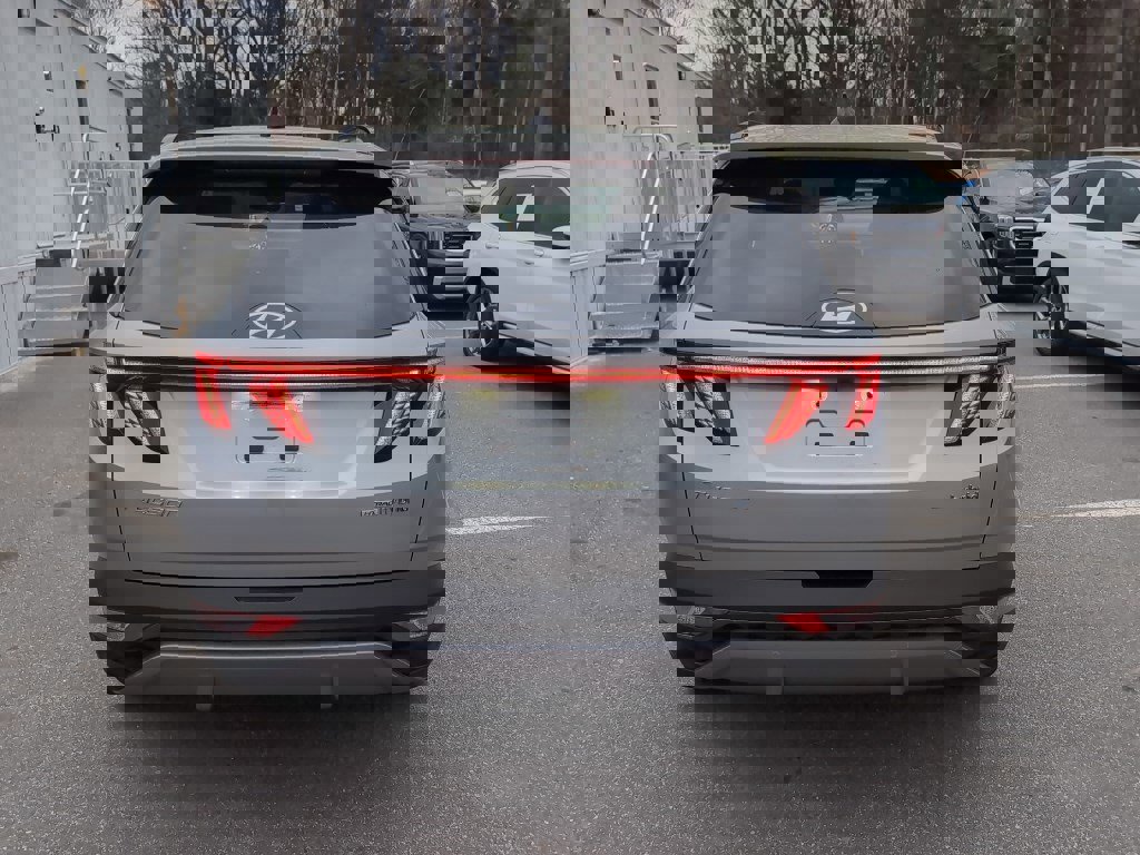 Used 2023 Hyundai Tucson Limited image 6