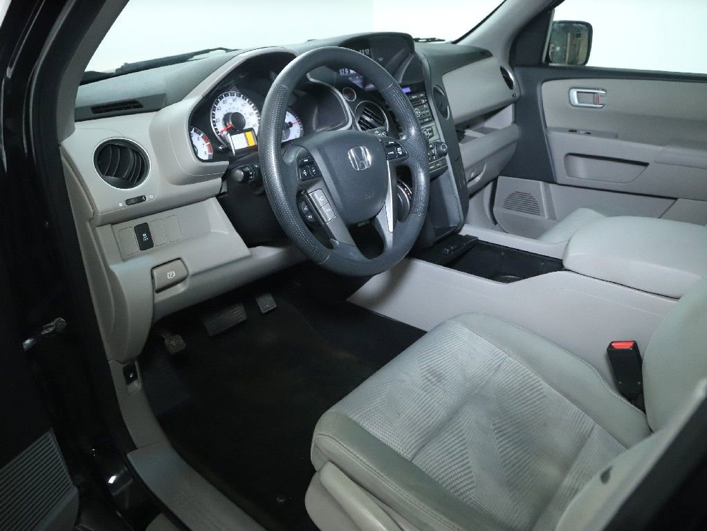 Used 2015 Honda Pilot LX image 17