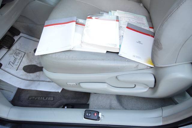 Used 2010 Toyota Prius FWD image 31