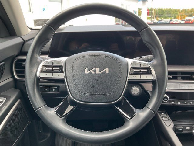 Used 2025 Kia Telluride S AWD/4WD image 6
