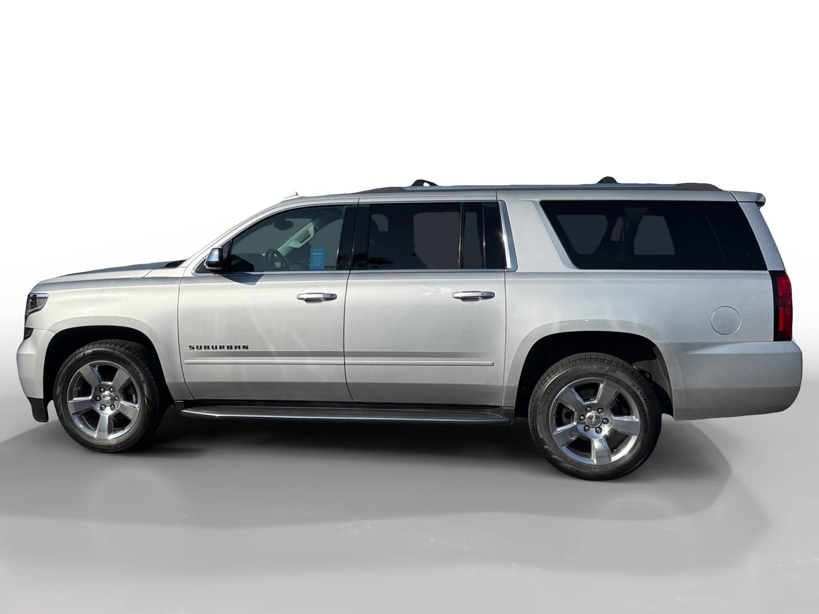 Used 2017 Chevrolet Suburban Premier image 2