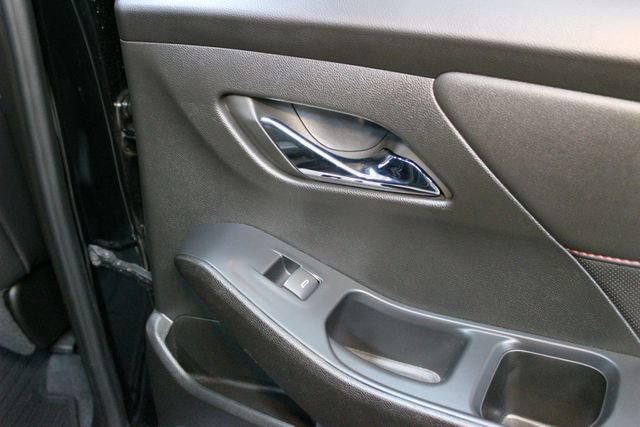 Used 2022 Chevrolet Traverse RS AWD/4WD image 13