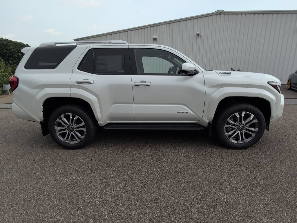 Certified 2026 Toyota 4Runner Limited AWD/4WD image 8