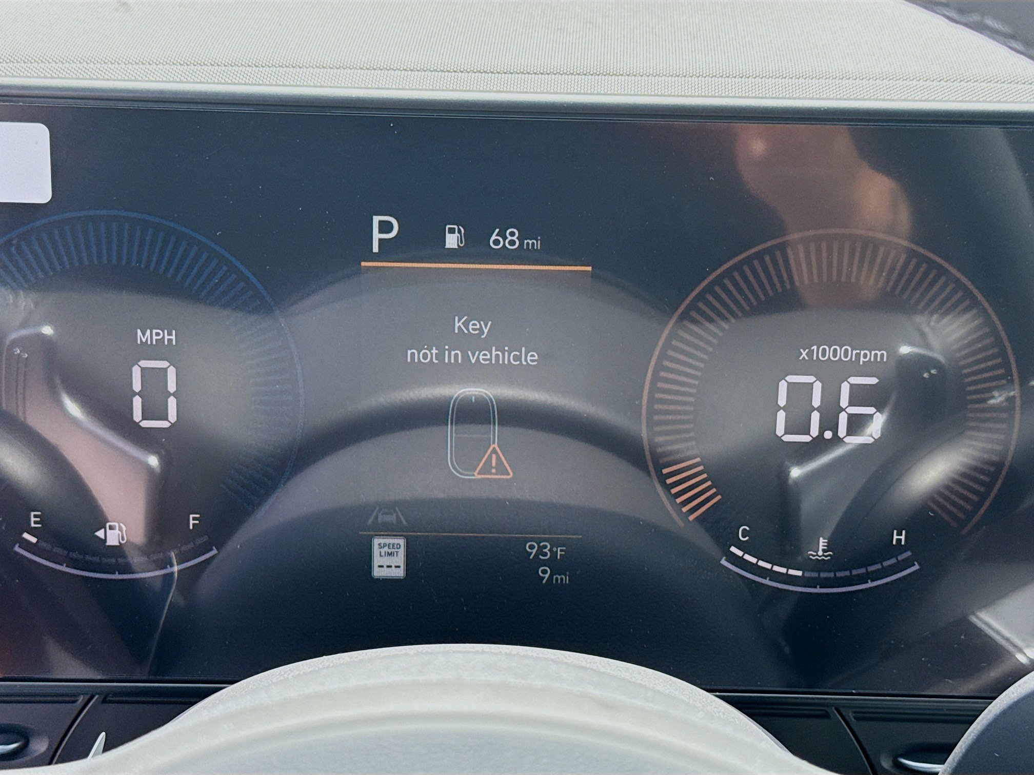 New 2026 Hyundai Kona SEL Premium FWD image 9