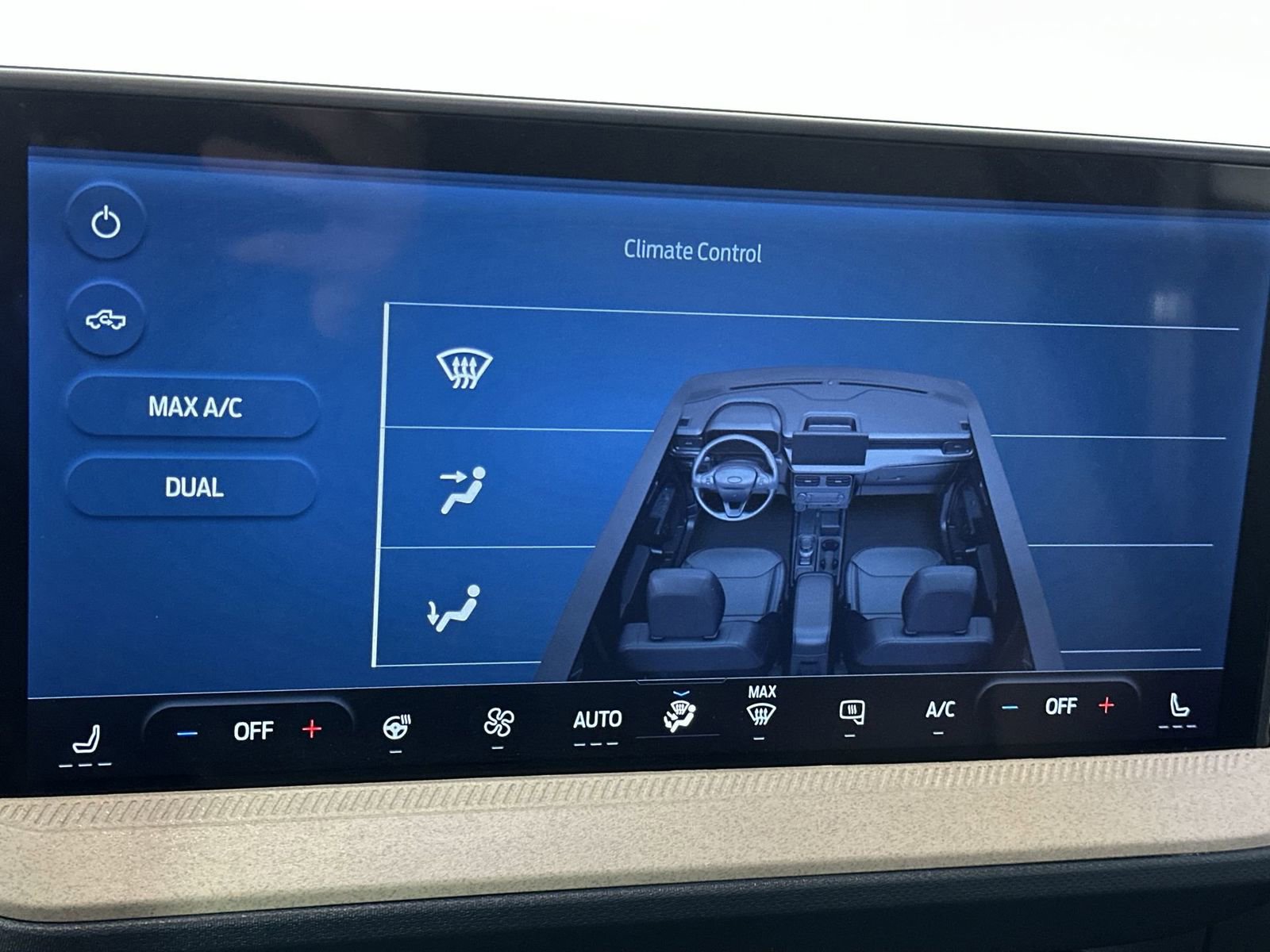 Used 2025 Ford Maverick Lariat w/ 4K Tow Package image 19