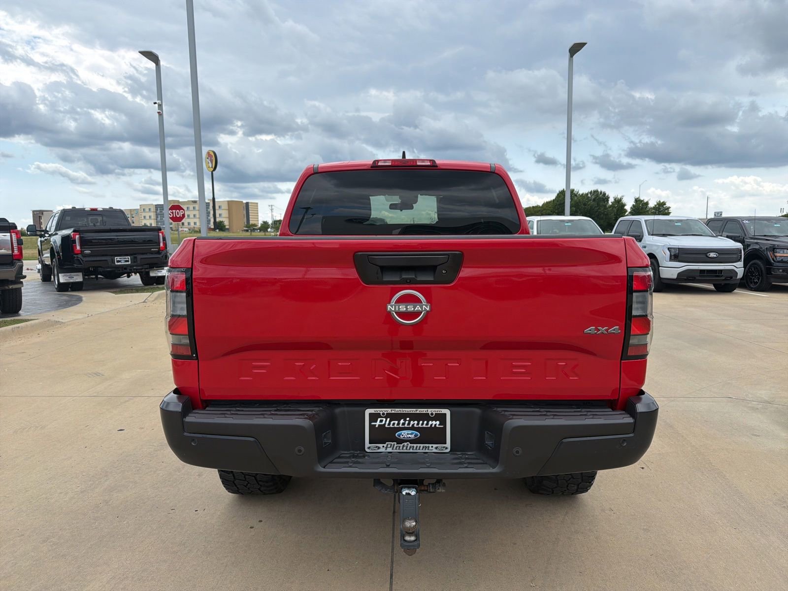 Used 2023 Nissan Frontier S w/ Technology Package AWD/4WD image 4