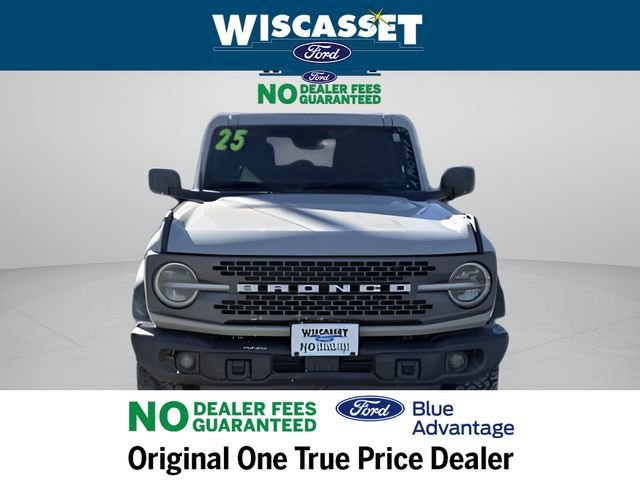 Used 2025 Ford Bronco Badlands image 10