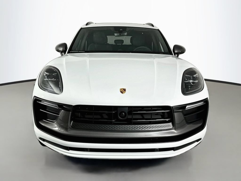 New 2026 Porsche Macan Turbo AWD/4WD image 6