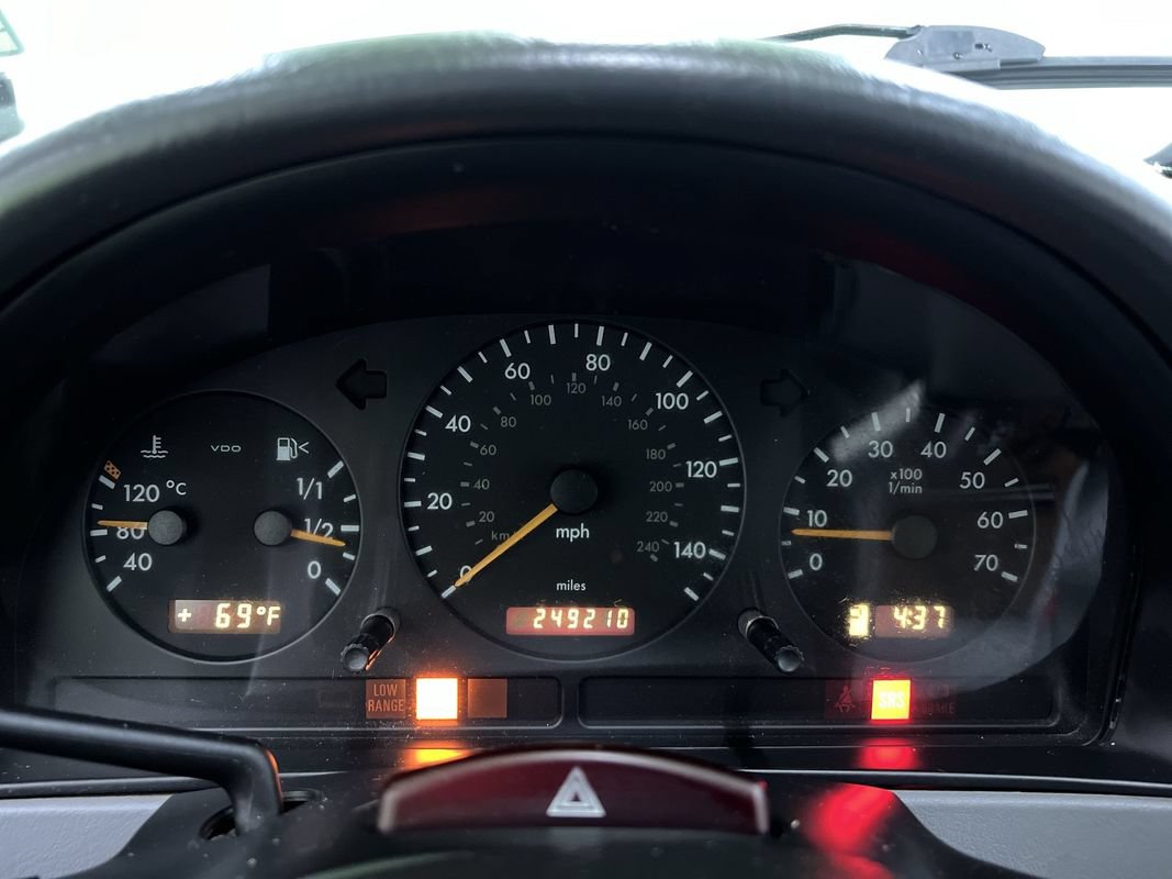 Used 2000 Mercedes-Benz ML 430 4MATIC image 18