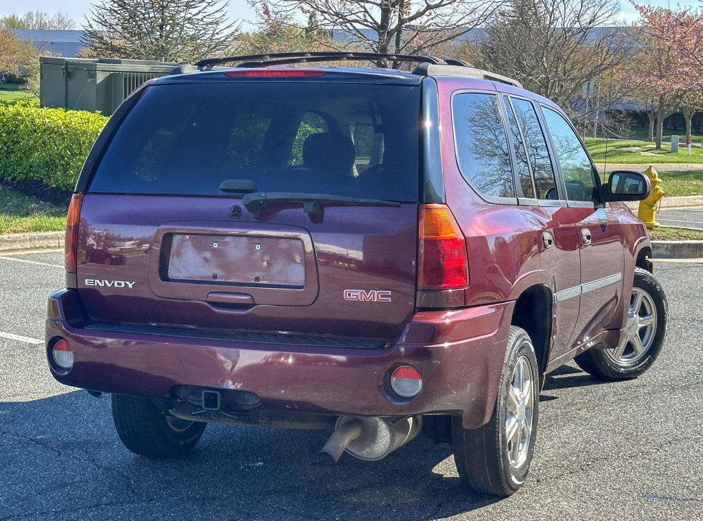 Used 2007 GMC Envoy SLE AWD/4WD image 16