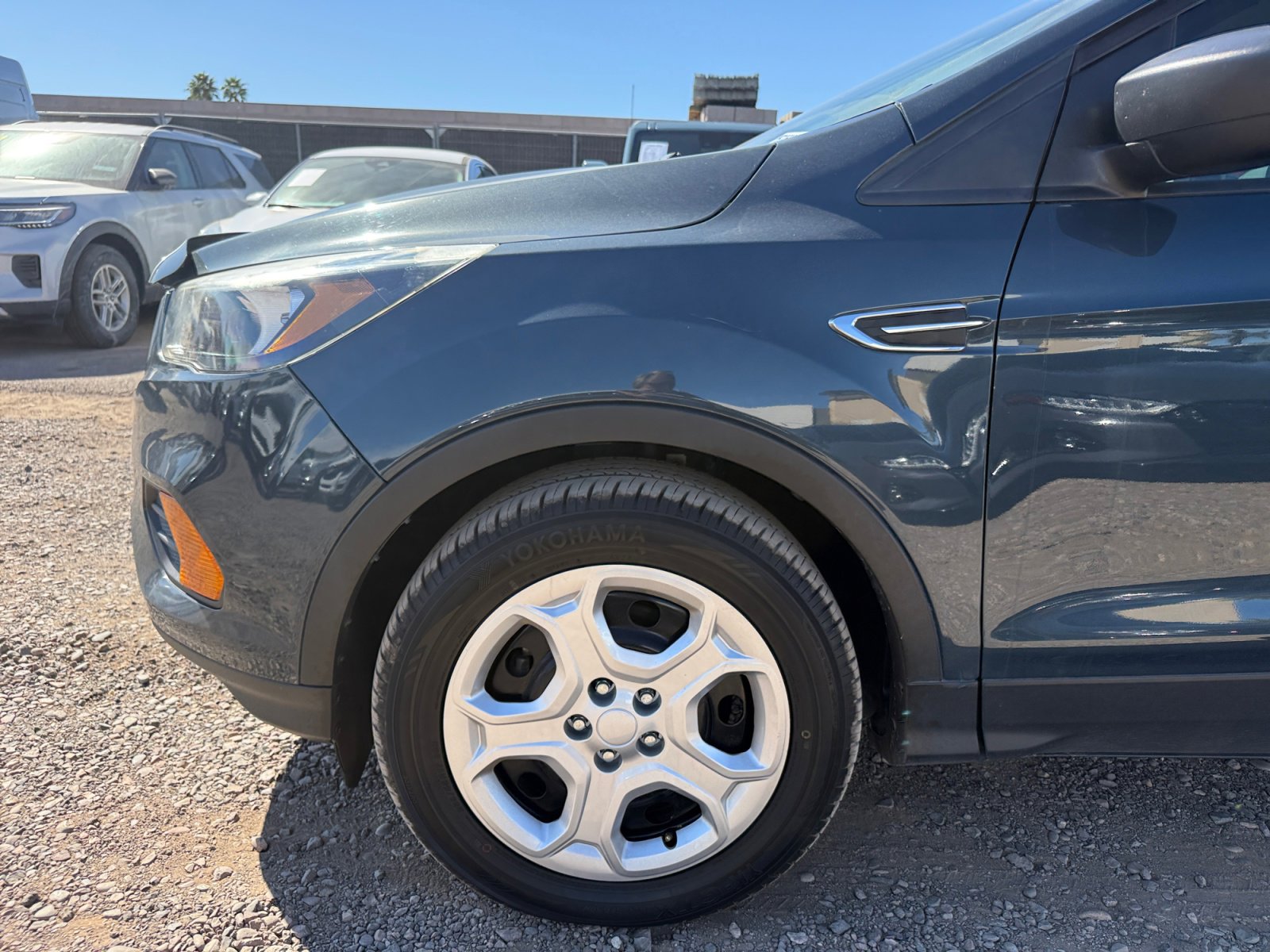 Used 2019 Ford Escape S image 10