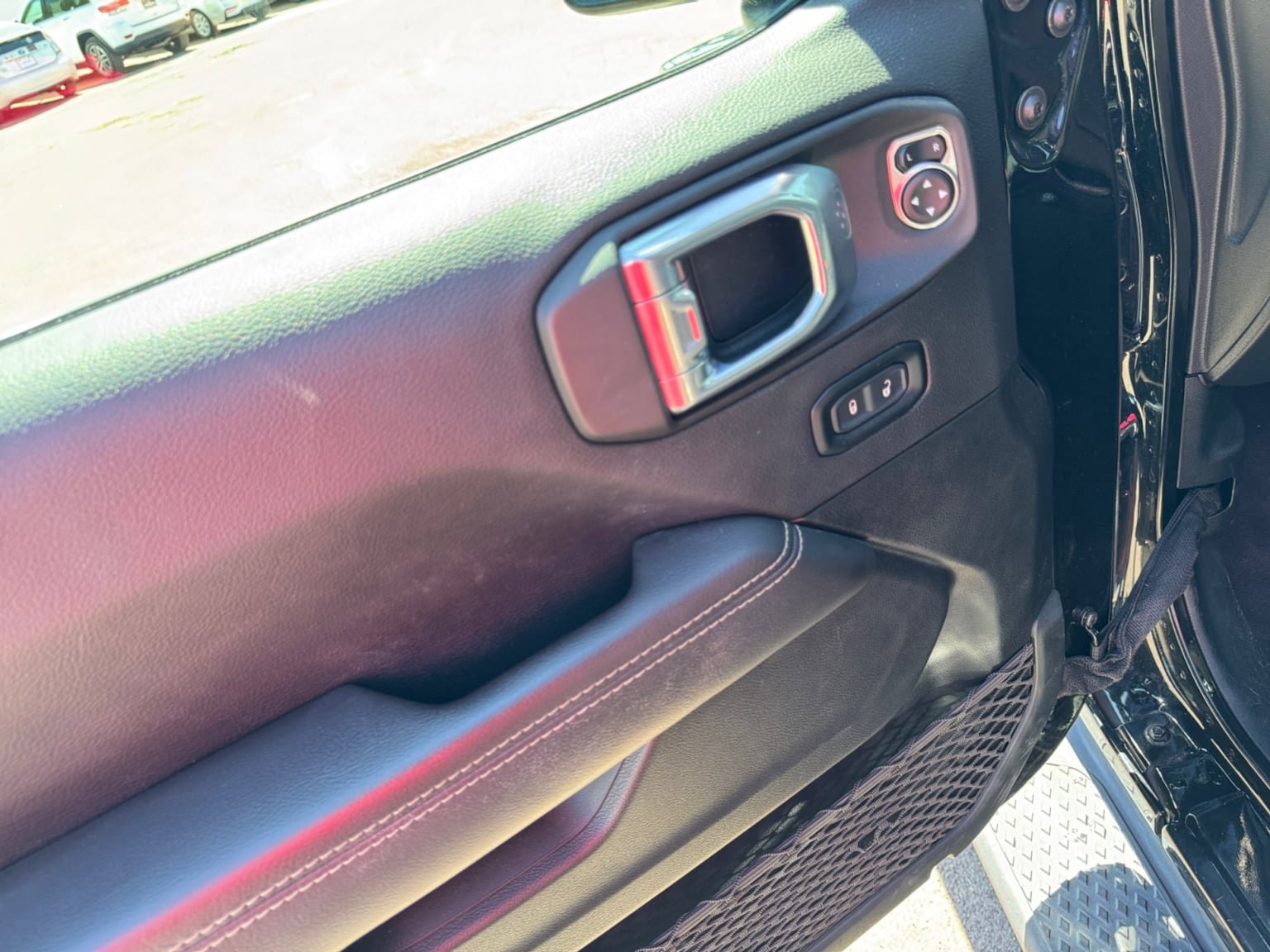 Used 2021 Jeep Gladiator Overland AWD/4WD image 16