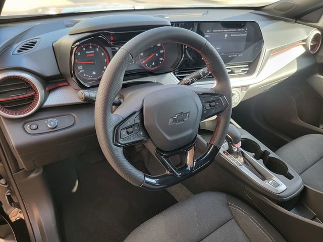 New 2026 Chevrolet Trax RS w/ Sunroof Package image 13